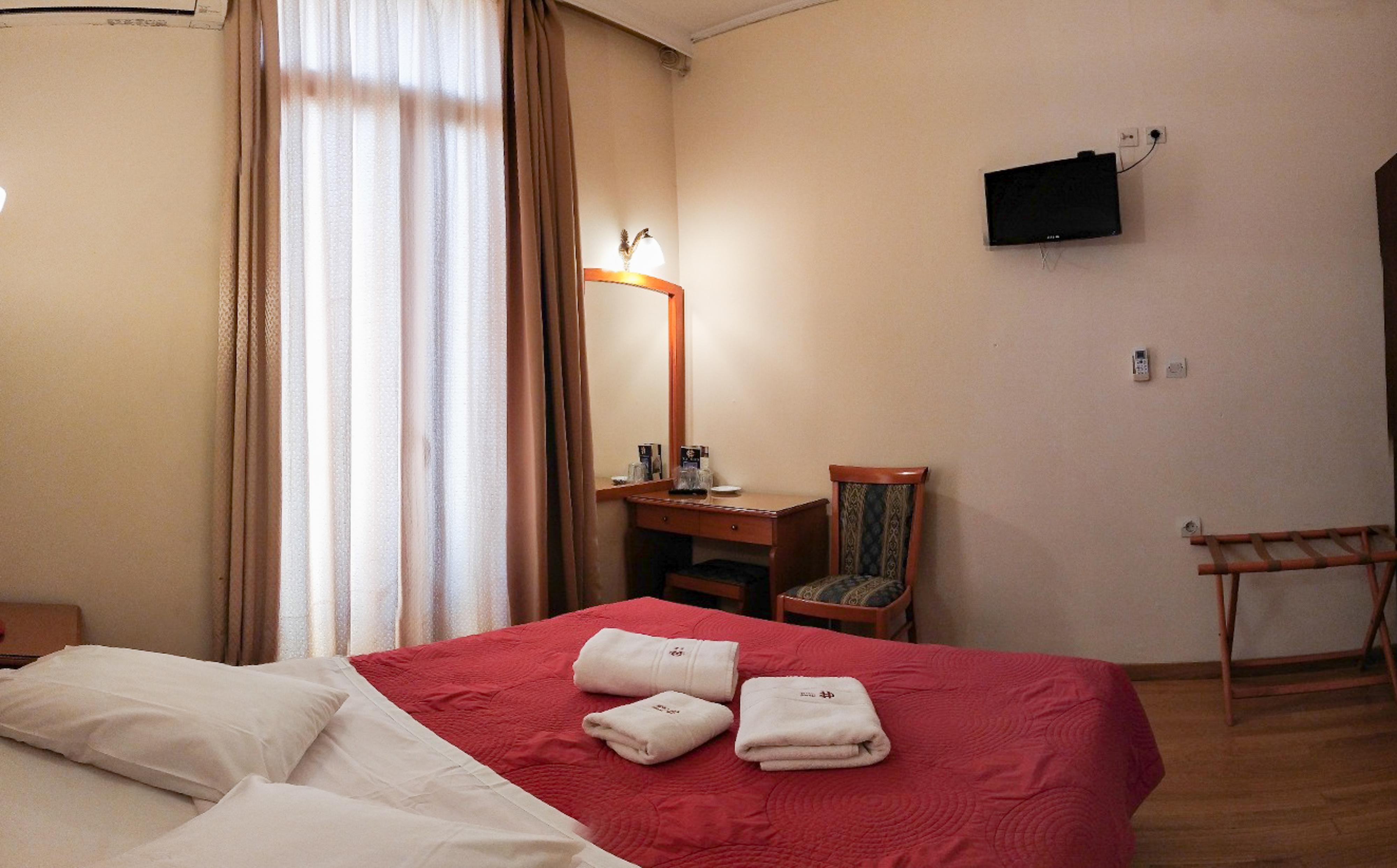 Cecil Otel Atina