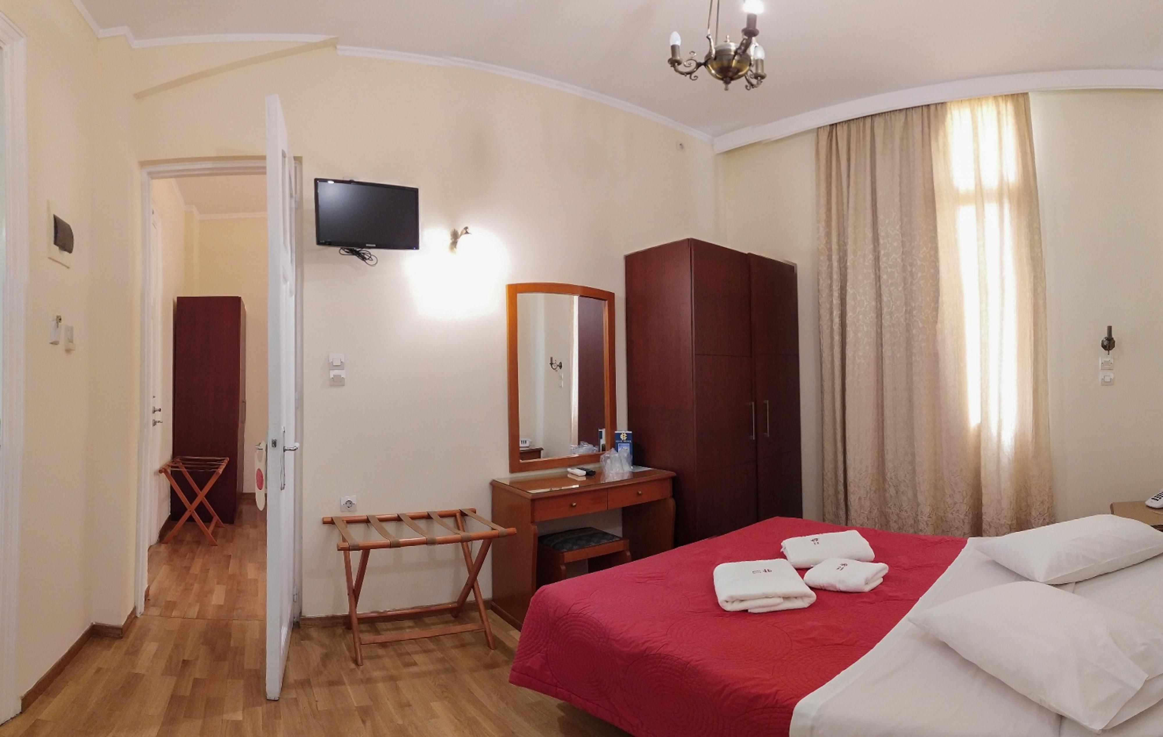 Cecil Otel 2*