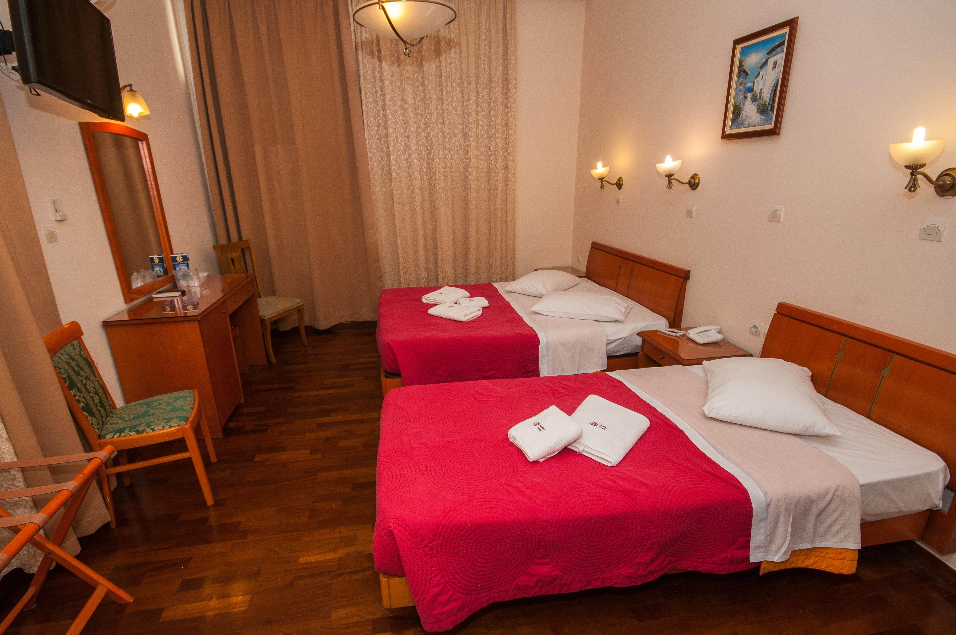 Otel Cecil 2*